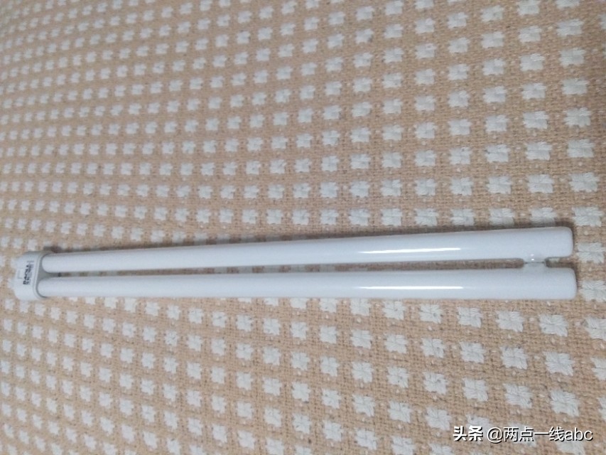 灯具不亮了怎么修,弗劳士灯具怎么换灯管