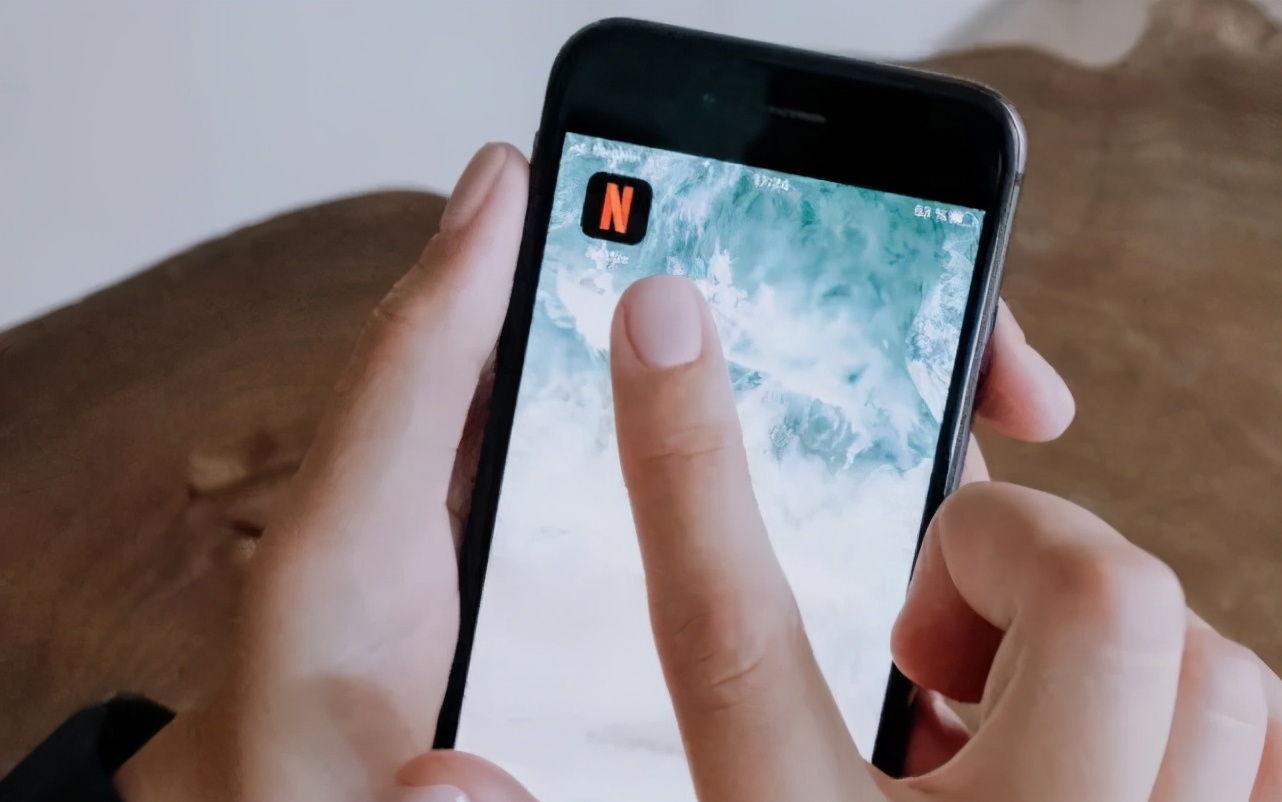 美股科技五巨头,美股科技七巨头市值破12万亿