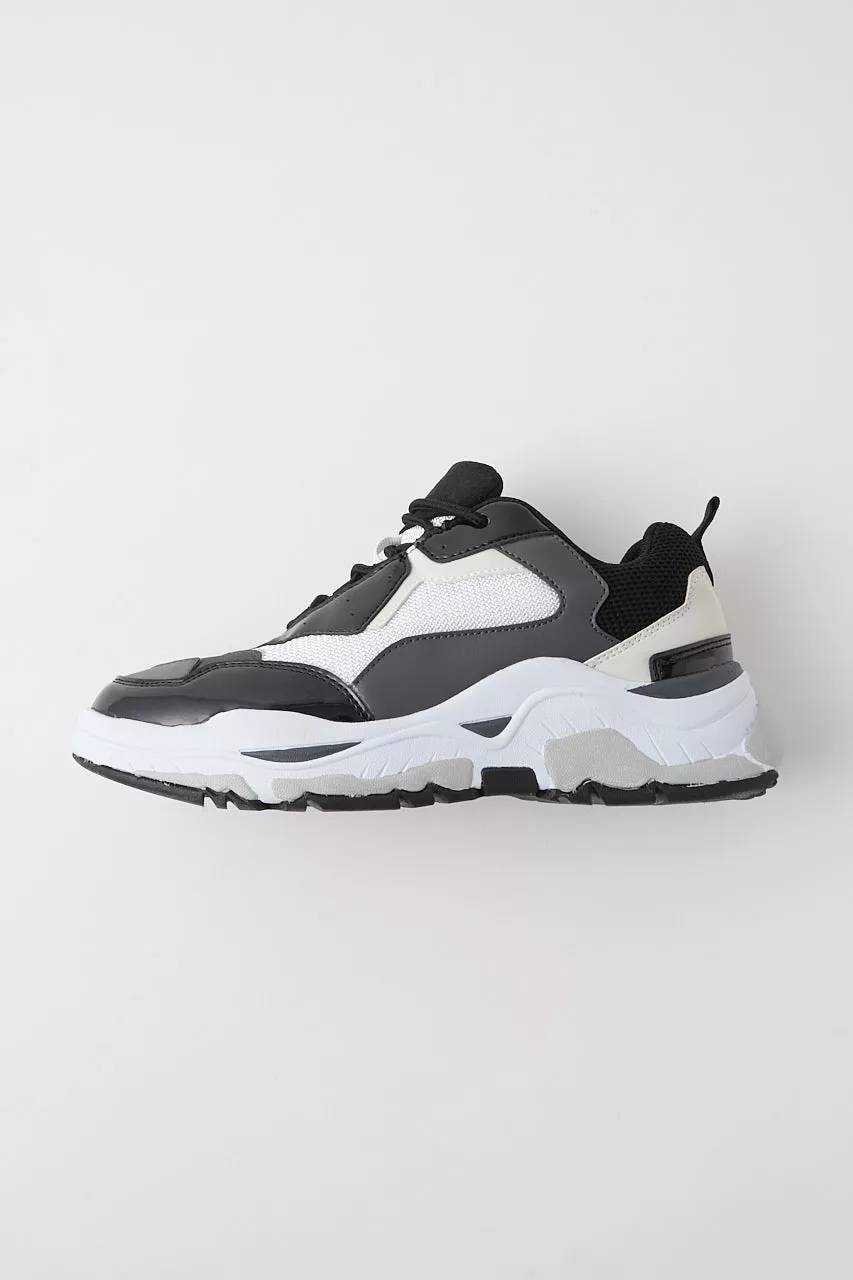 SLY、moussy、RCS等品牌杂志揭载:三吉彩花“东京都市物语”