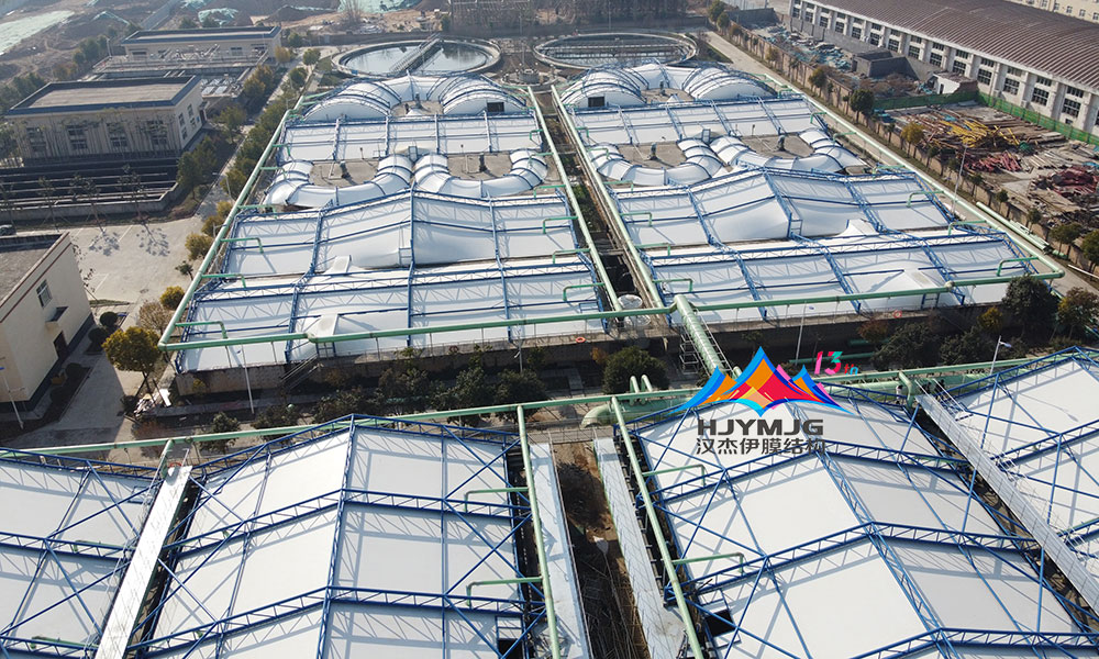 污水池加盖用反吊膜和玻璃钢价格,污水池反吊膜加盖案例介绍