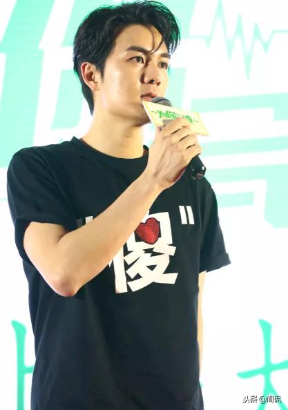 吴克群为什么如此硬气,吴克群老去的热情