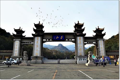 走进辽宁博物馆,走进辽宁工程技术大学