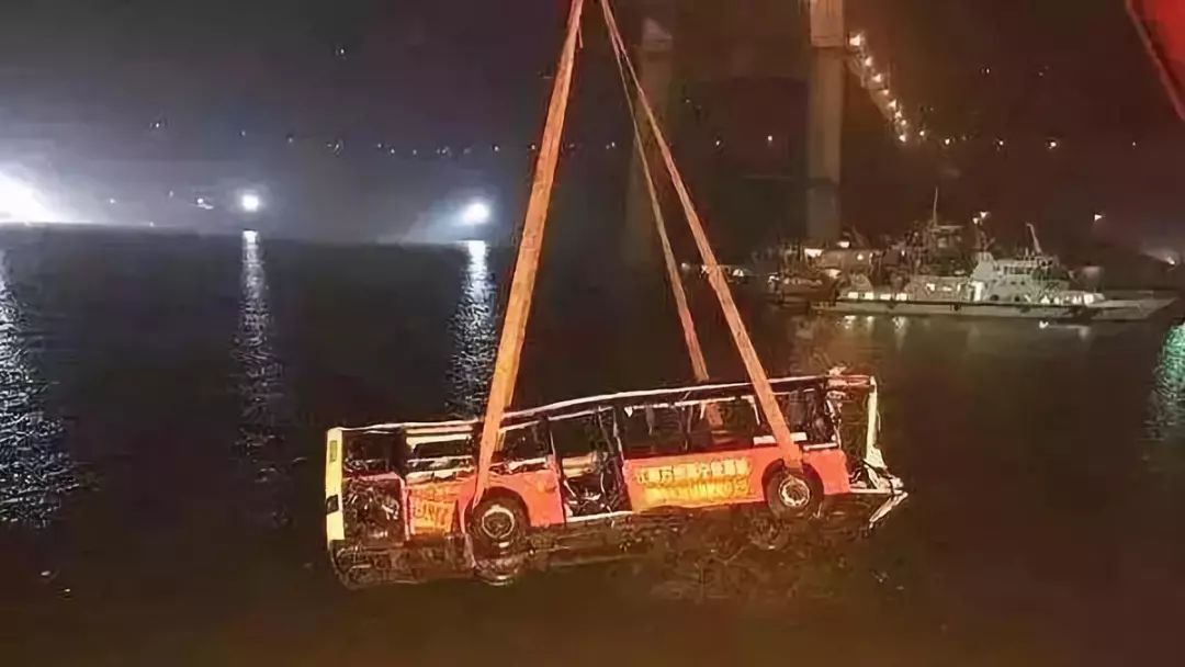 157人遇难，埃航最后6分钟坠机视频曝光