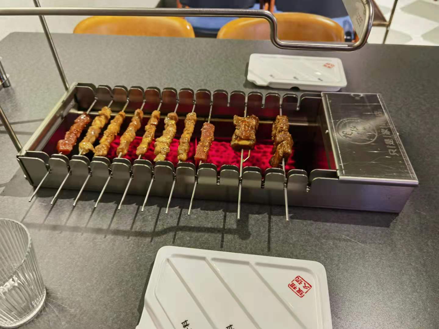 无烟自动烤串商用,烤串无烟烧烤设备