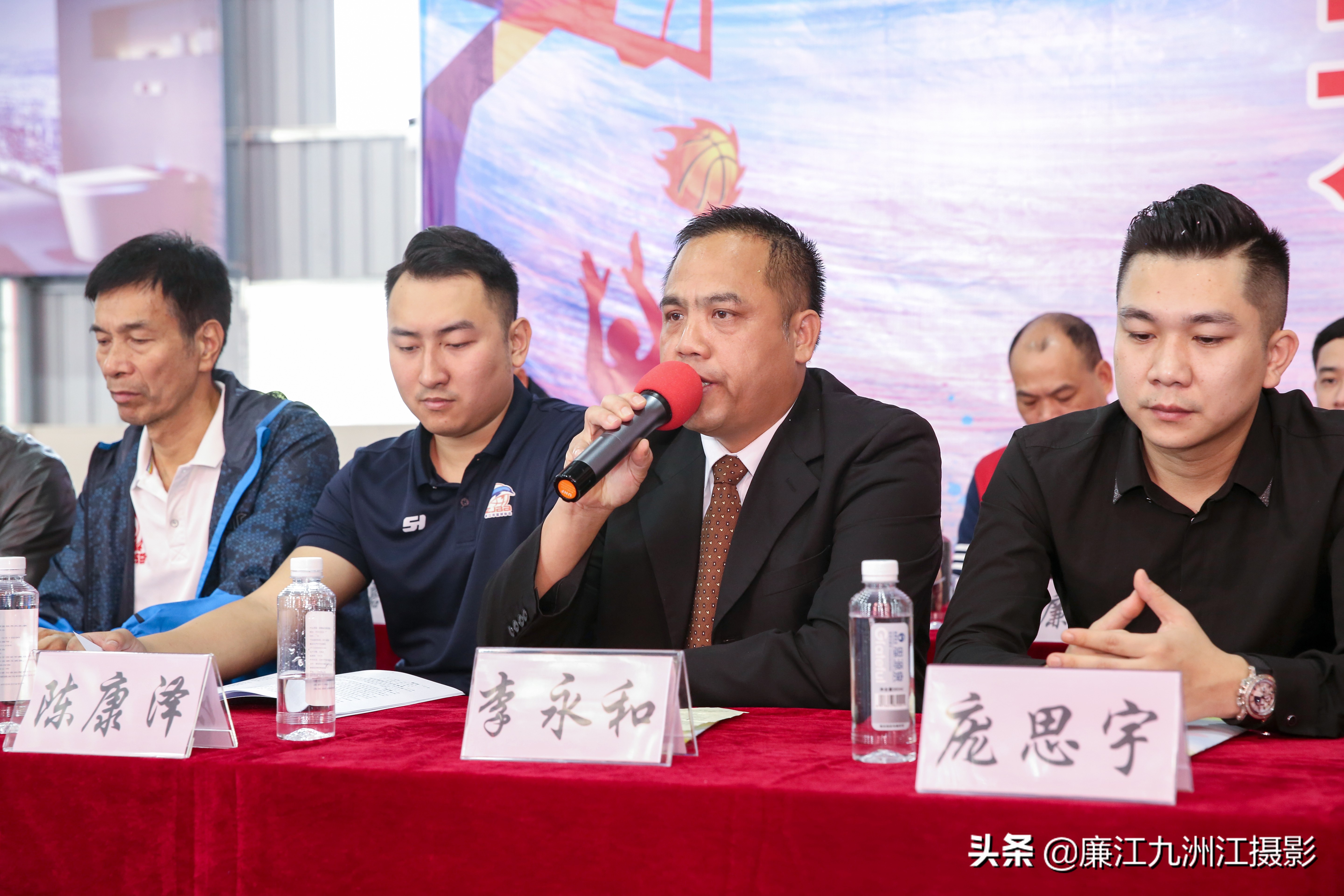 廉江市乐动体育馆,廉江乐动杯篮球比赛