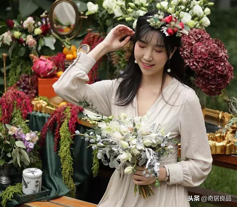 濂囧眳鑹搧瀹跺眳鐢熸椿缇庡鎵嬭〃,濂囧眳鑹搧瀹跺眳鐢熸椿缇庡鐩存挱