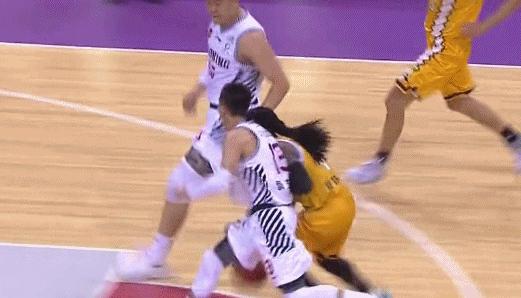 福特森肘击打徐杰朱芳雨,福特森和徐杰朱芳雨发言