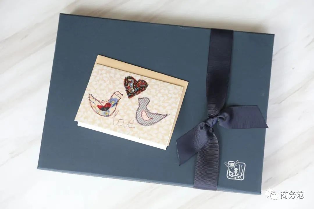 新生婴儿礼物必备物品清单,新生婴儿适合买什么礼物