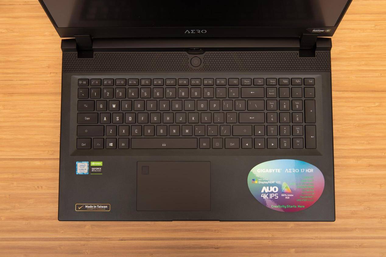 技嘉笔记本aero评测,技嘉aero173060笔记本