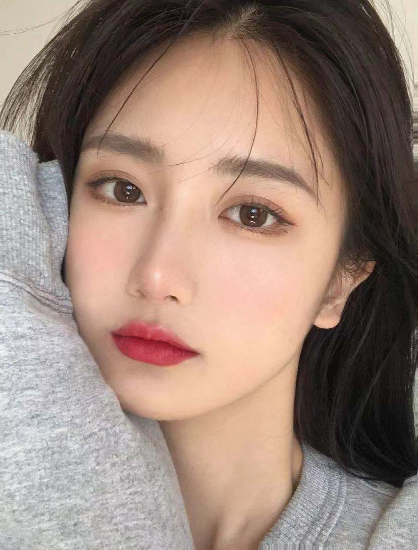 阿玛尼裸雾粉405试色,显嫩的阿玛尼色号