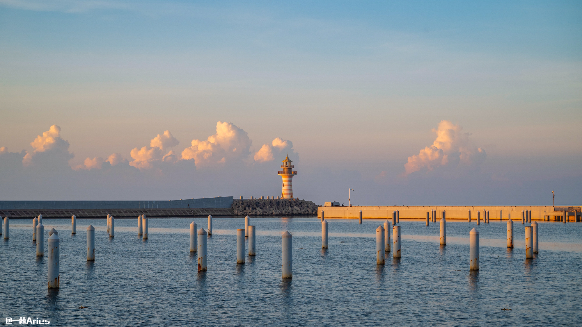 海南月亮湾旅游攻略,海南最美海湾旅游攻略