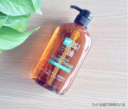 香港屈臣氏药店必买清单,屈臣氏必买的6款水