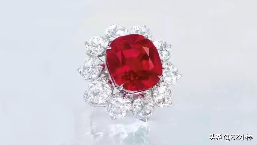 国外顶级红宝石原石1.2亿美元,8克拉红宝石2亿