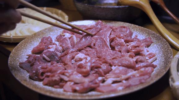 “阿盆姐”让世界迷上了云南，来认识一下这位90后云南妹子的生活