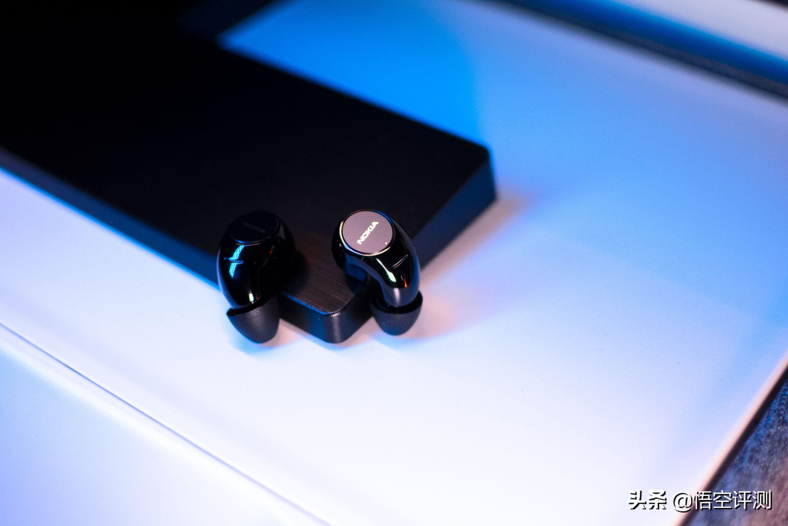 诺基亚p3600能对标什么价位耳机,诺基亚p3600耳机和索尼xb700