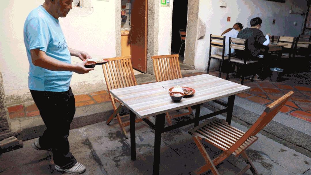 华大学生街藏了10年的古厝餐厅，吃一口都是外婆家味道