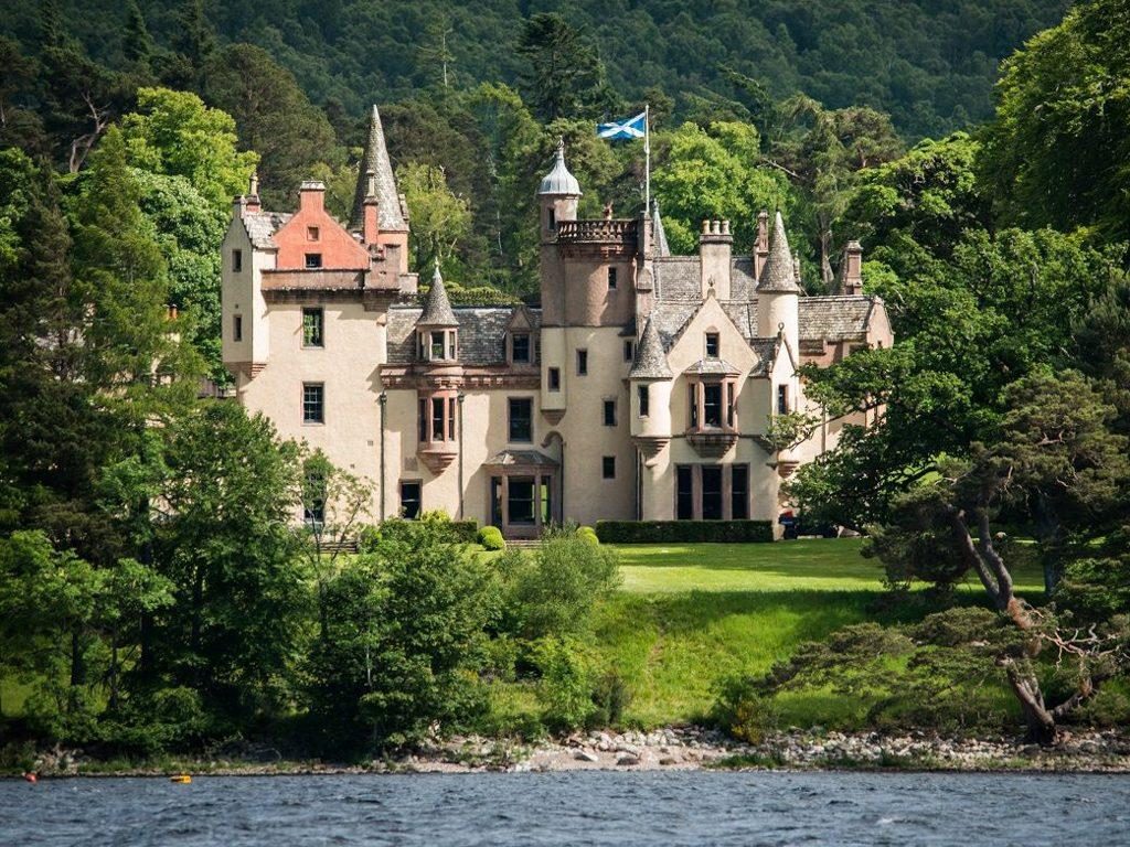 住苏格兰绝美古堡成本要多少？每年光取暖费就要32万