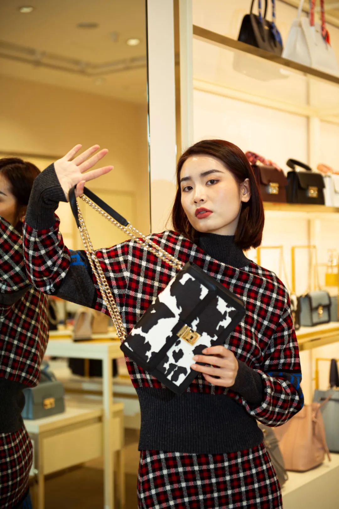 购新衣、买新鞋、挎新包……到百联奥特莱斯就GOU了