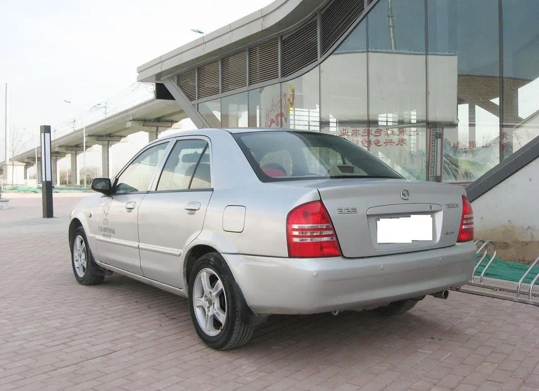 爆改最老款马自达323,情怀老车海南马自达