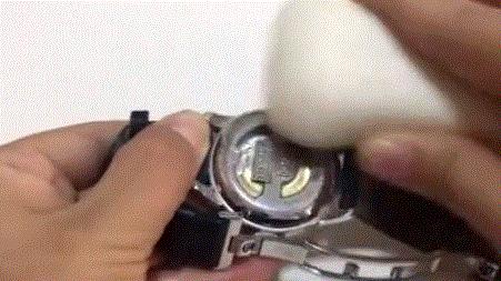 机械表内部进水了怎么办视频,机械进水怎么判断没事