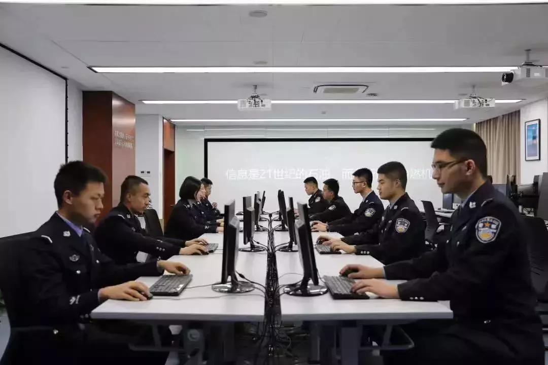 智器云可视化分析,智慧实验室数字化建设解决方案