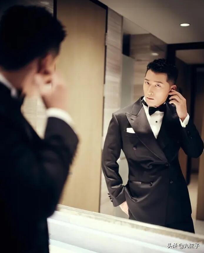 从“山楂树之恋”到“不速来客”，“豪门女婿”窦骁都经历了什么