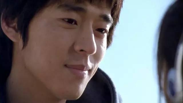 图解电影《弓》，从未见过如此独特的少女*处破**方式