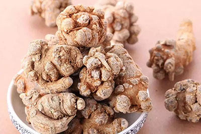 三七种植条件和技术要点视频,三七的种植技术及亩产效益