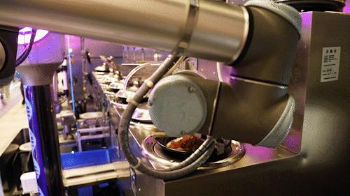 中餐走向海外：除了李子柒，主要还是靠机器人？|地新引力