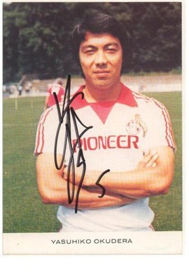 孙继海留洋巅峰战助曼城4球逆转,中国球员孙继海留洋制造进球数据