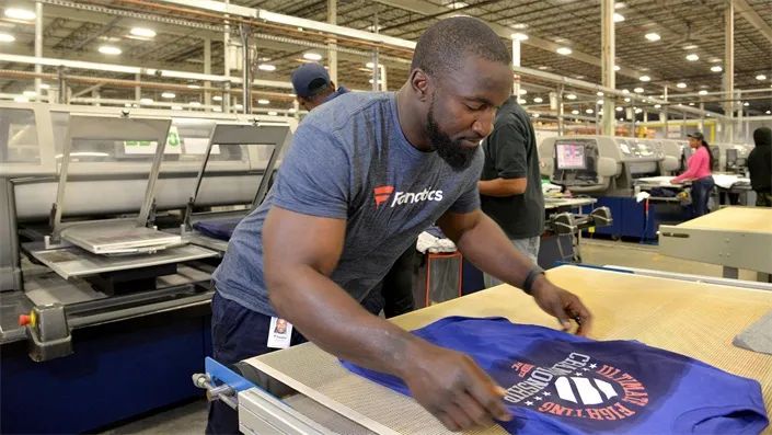 体育版zara来中国,直男们会买单吗?