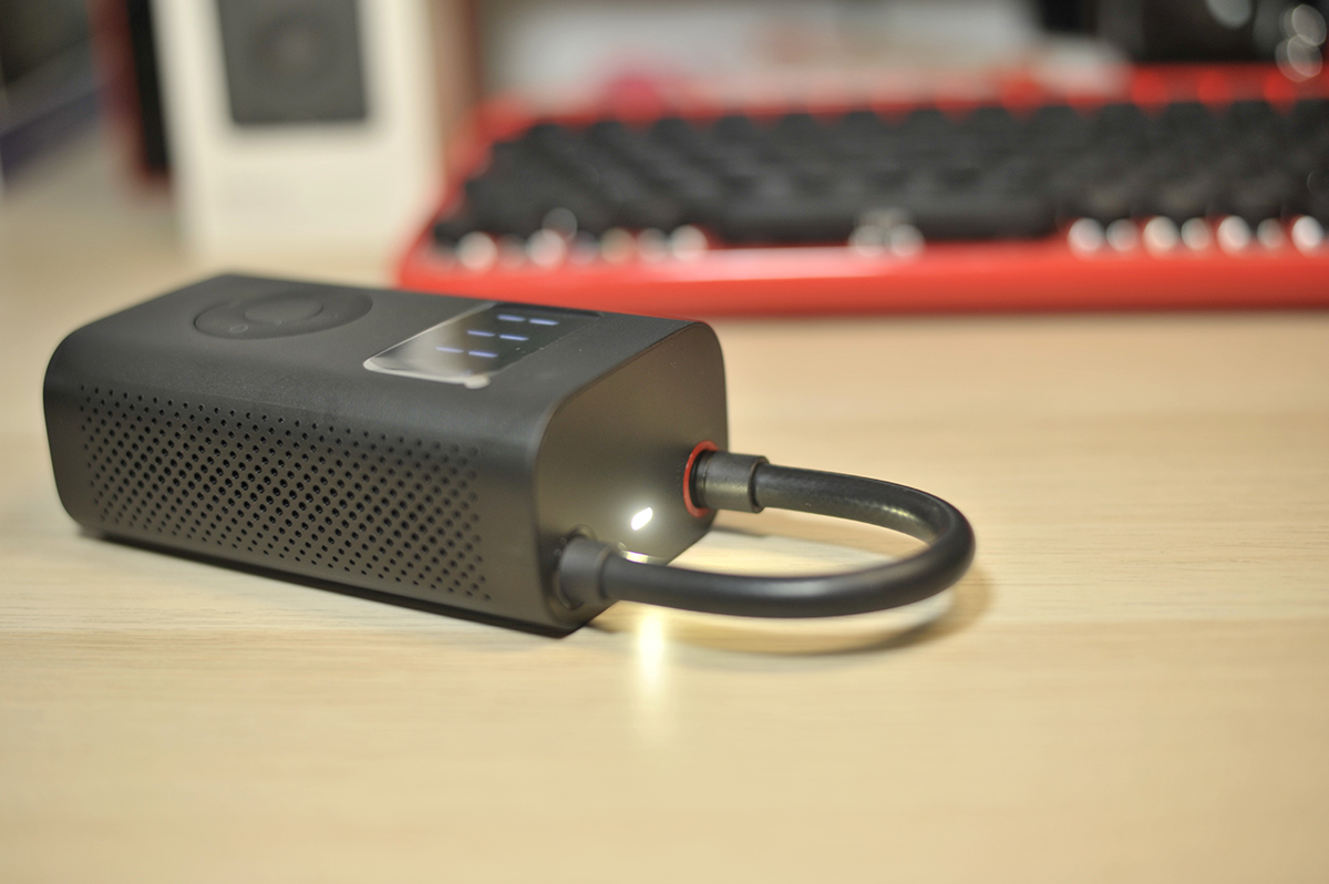 米家车用充气机,有车一族神器有哪些