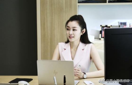 酒后上床醒了怎么化解尴尬,异性喝醉了怎么回复