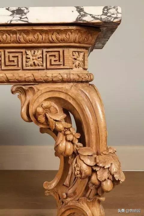 木雕是一门需要技术的艺术，值得尊重