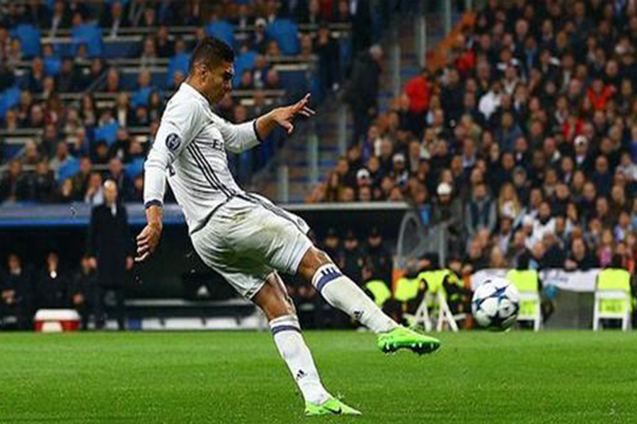 七种射门方法助你打入更多进球,提高2-3人配合进攻射门的能力