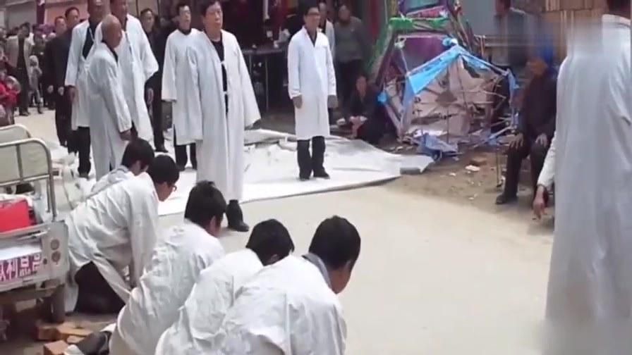 丧事亲朋好友顺序,参加亲人丧事要注意什么