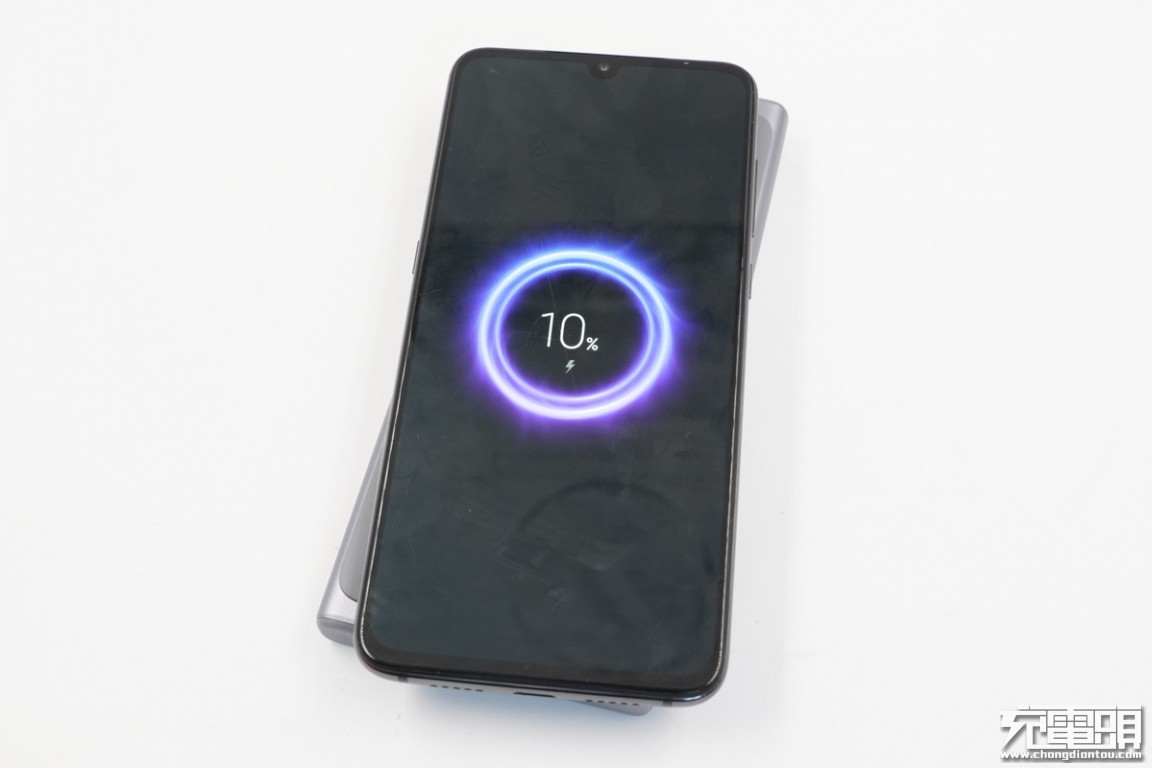 三星note10+充电宝,支持三星note10快充的充电头