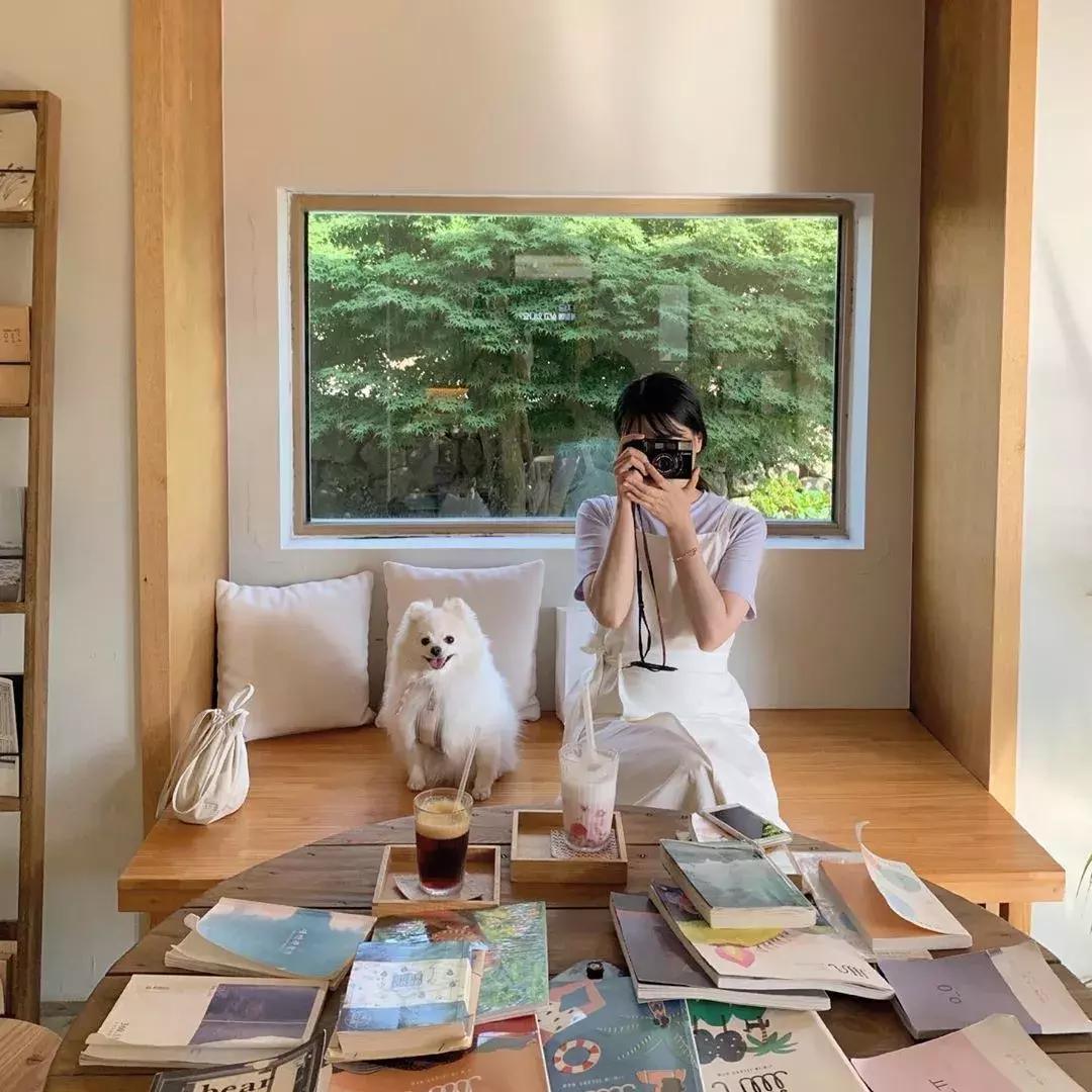 29岁女孩独居图片,29岁独居女孩的视频