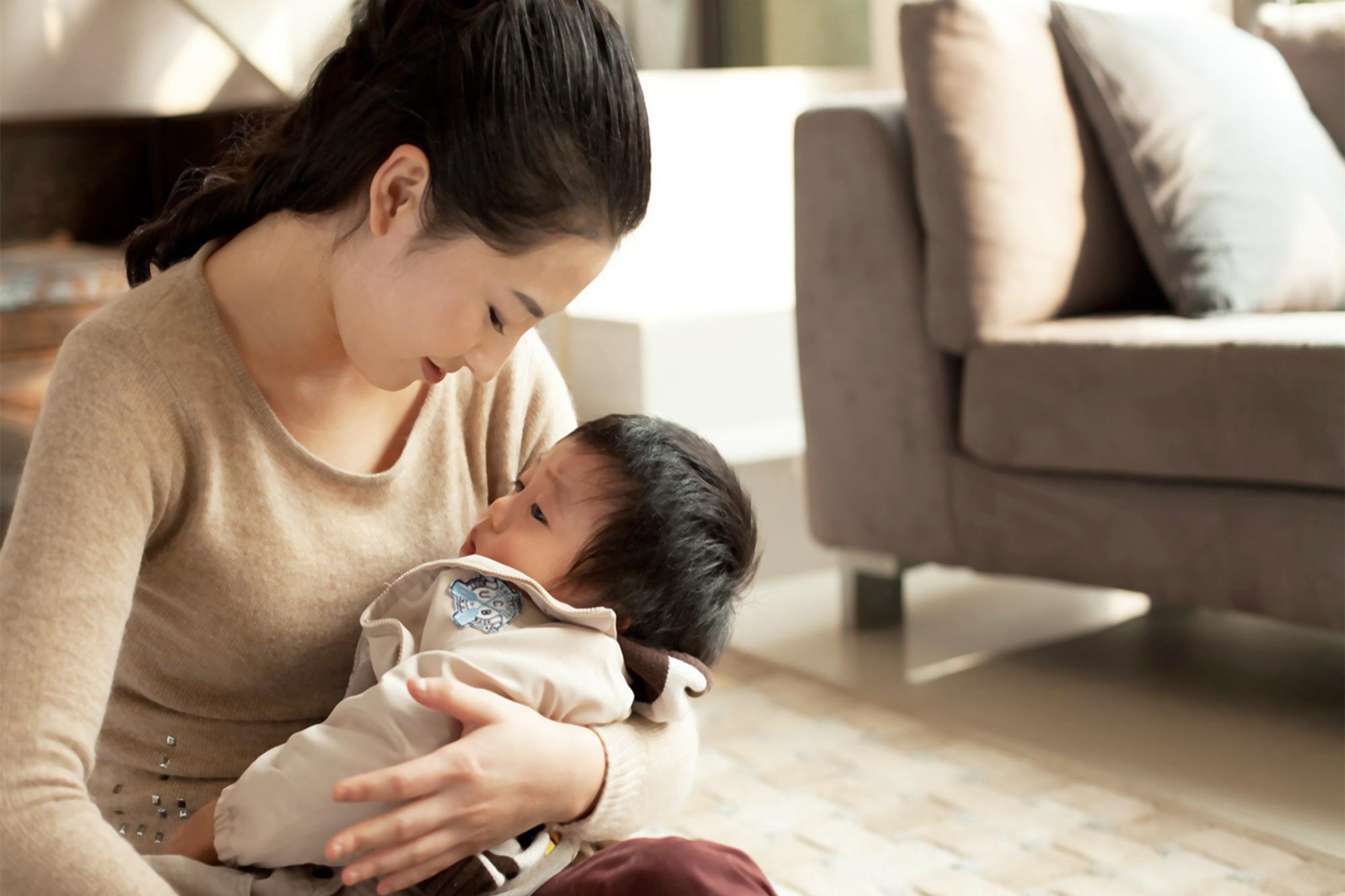 孩子爱哭心理脆弱的原因,动不动爱哭的孩子有哪些坏脾气