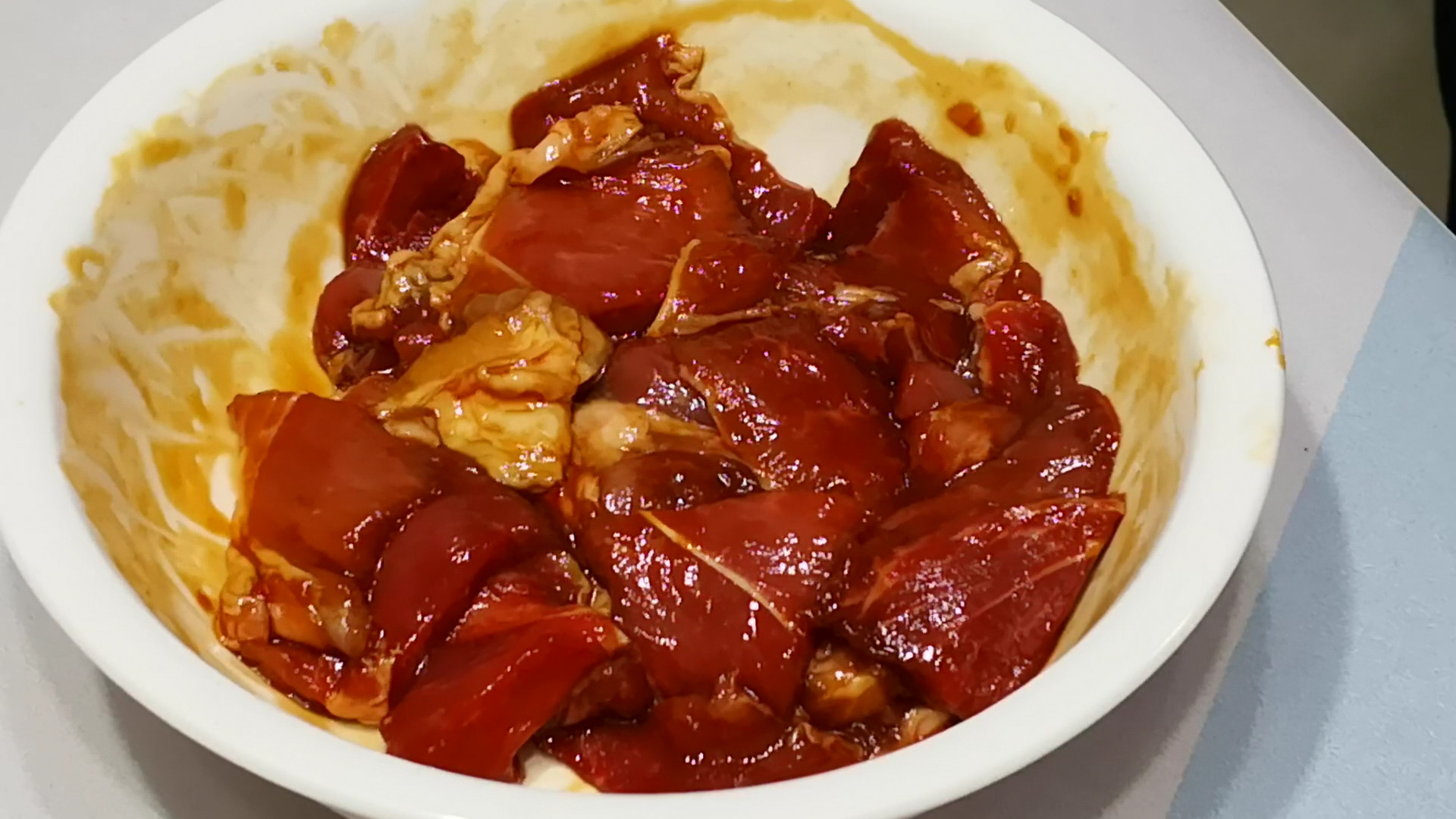 包肉粽子时，最忌泡完米直接就包，多加1步，粽子更香更好吃