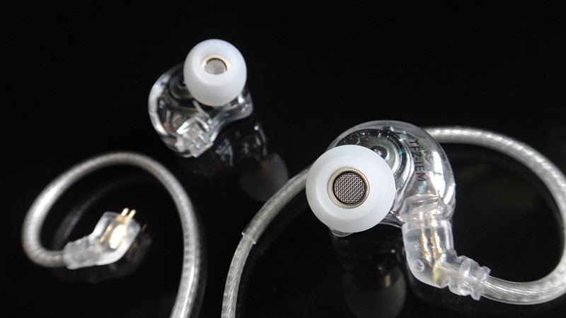 锦瑟香也入门级监听耳机,锦瑟香也降噪耳机