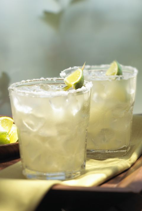 1分钟学会经典鸡尾酒,最简单的啤酒鸡尾酒