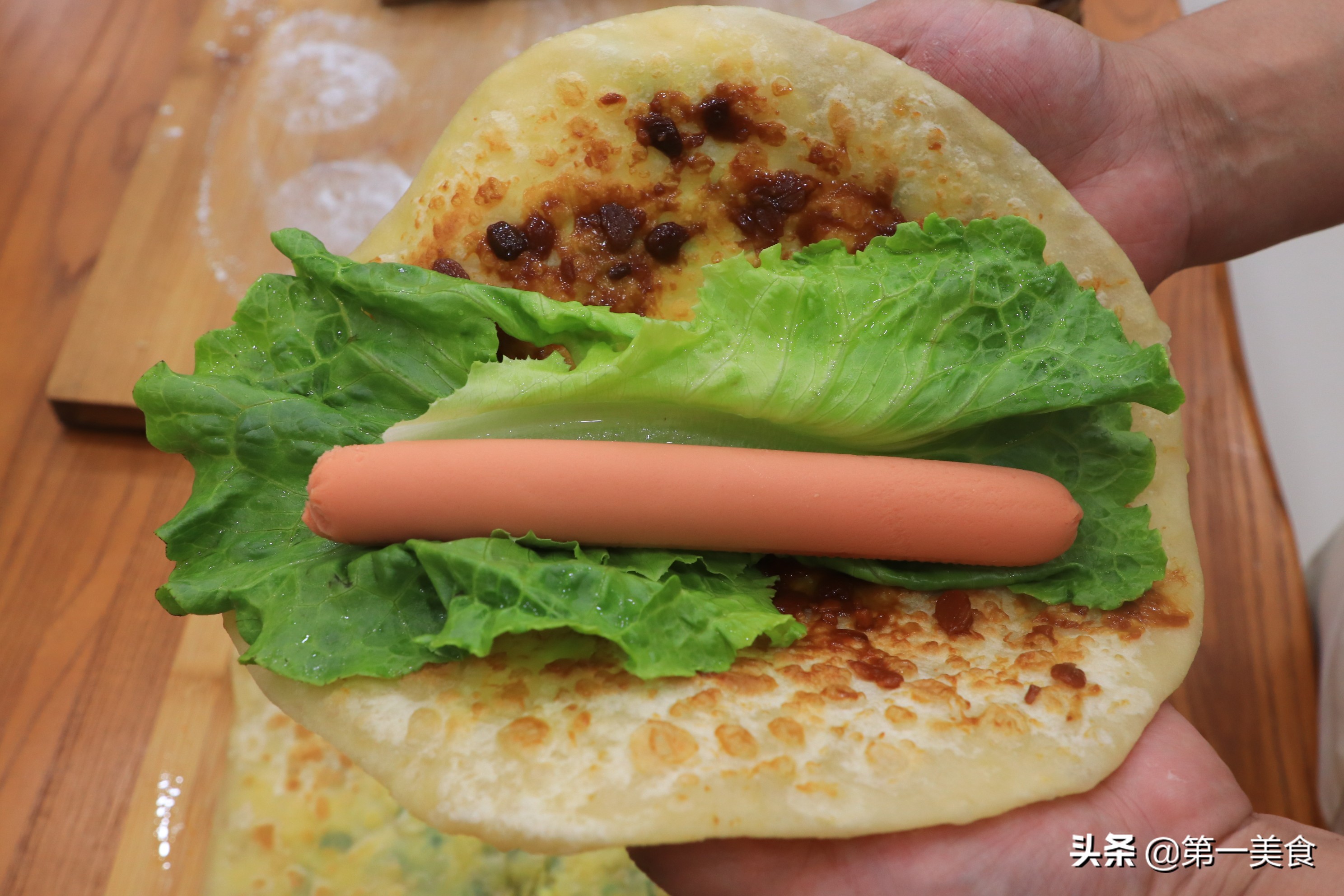 家常鸡蛋灌饼做法全过程,现做鸡蛋灌饼做法全过程