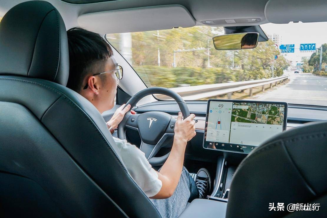 特斯拉model3对比奥迪rs3,特斯拉model3和小鹏p7哪个好