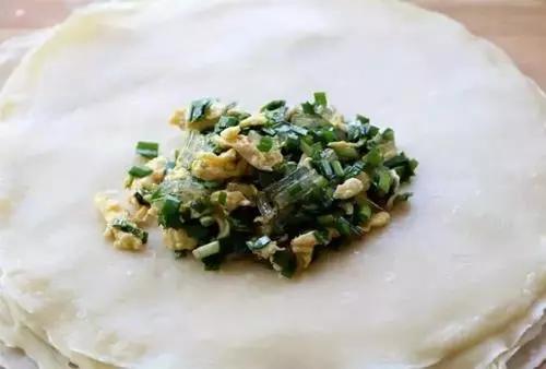 不用和面不用擀面烙韭菜盒子,不用揉面韭菜盒子的家常做法