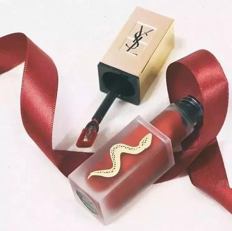 圣诞限定彩妆大牌,2018圣诞限定彩妆礼盒大分享