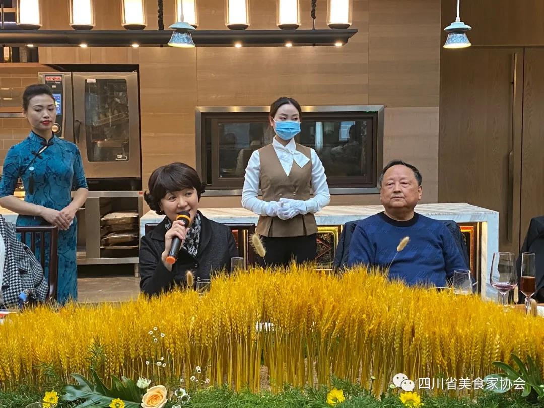 鍗楀爞宸濊彍鍘嗗彶,鍥涘窛鍗楀爞宸濊彍