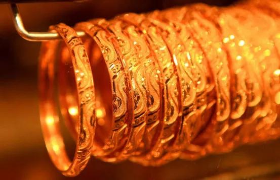 黄金买什么样子的保值,去金店买什么样的黄金比较保值