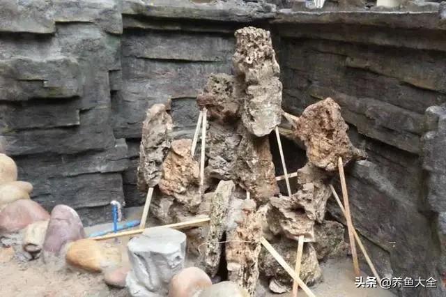 小桥流水制作全过程,小桥流水鱼缸造景技巧