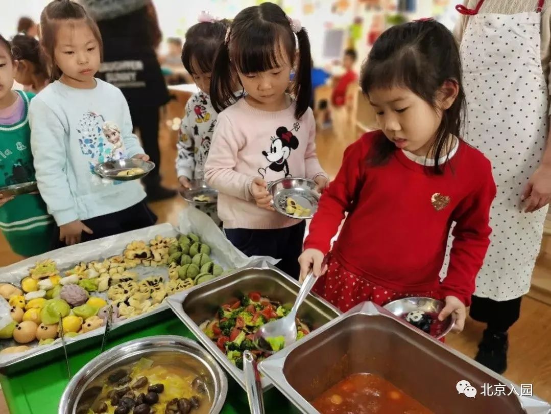 舔屏!北京10所餐食超级棒的幼儿园!看看谁家的饭更香